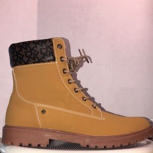 🆕DKNY Signature Men’s Combat Boots